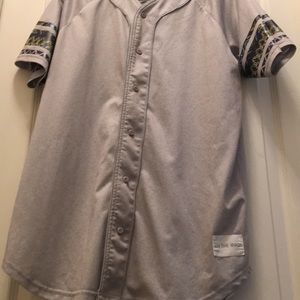 Lg. Button down grey top
